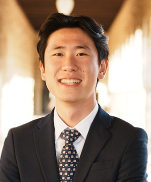 Professional headshot of Robert Liu.